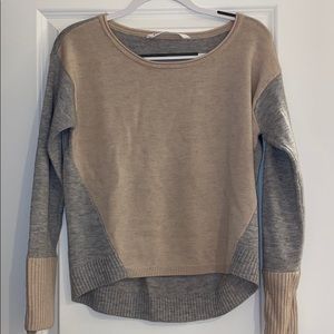 Women’s Athleta sweater